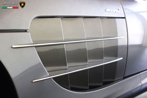 SLR Roadster, Grey Metallic/Red Leather, Carbon Fiber, Excellent Condition, image 14