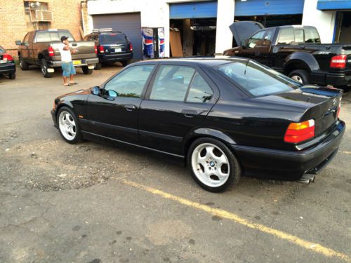 1997 BMW M3 Sedan. IMMACULATE Inside & Out, image 2