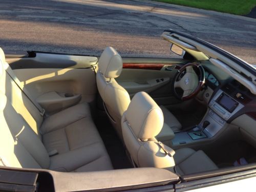 2005 Toyota Solare Limited convertible with only 73K Miles, image 5