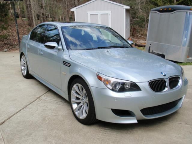 Bmw: m5 base sedan 4-door