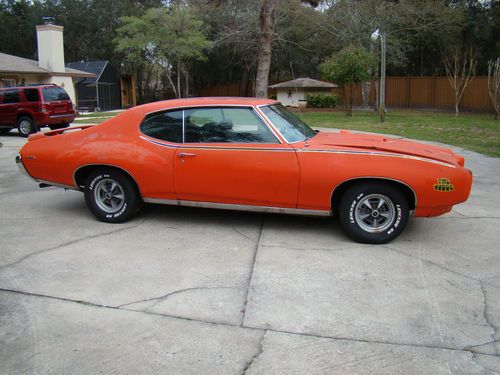 1969 gto judge / ram air iii / 4 speed car / carousel red / black interior