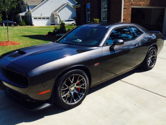 Dodge: challenger srt 392 coupe 2-door