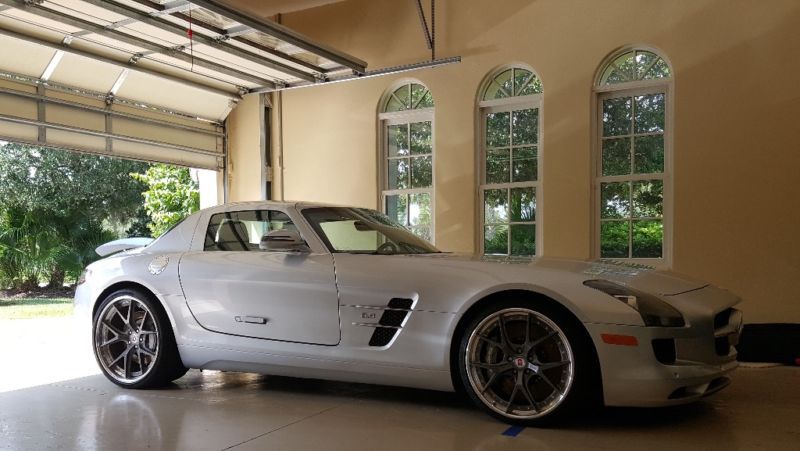 2011 mercedes-benz sls amg gullwing