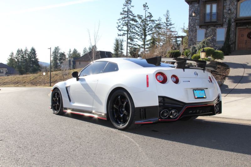 2015 Nissan GT-R NISMO TWIN TURBO ( NO RESERVE ), US $64,600.00, image 4