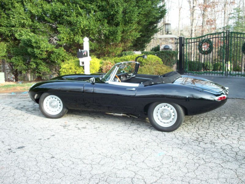 1966 jaguar e-type leather seats