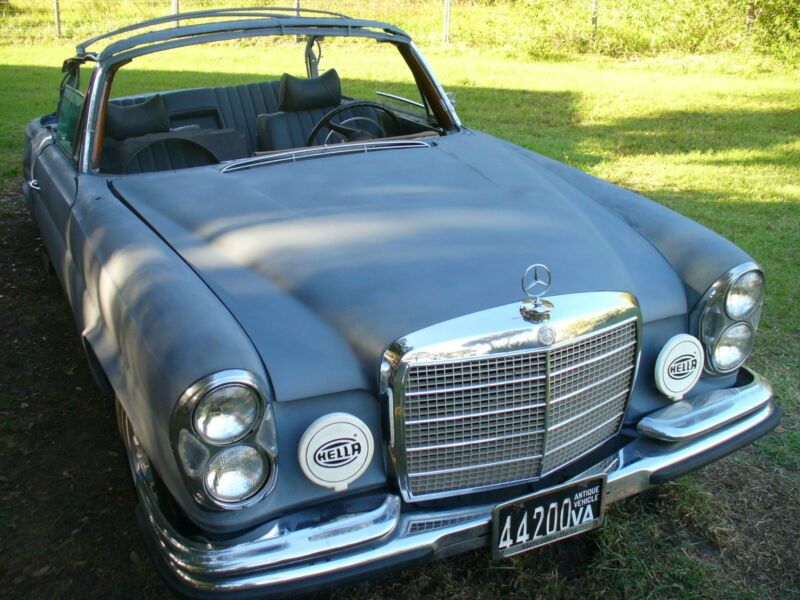 1970 mercedes-benz 200-series