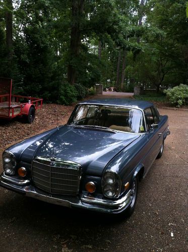 Mercedes 280se 3.5 coupe 105k miles !! low grill restored new rubbers, leather