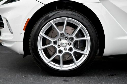 2024 Aston Martin DBX V8, US $178,900.00, image 5