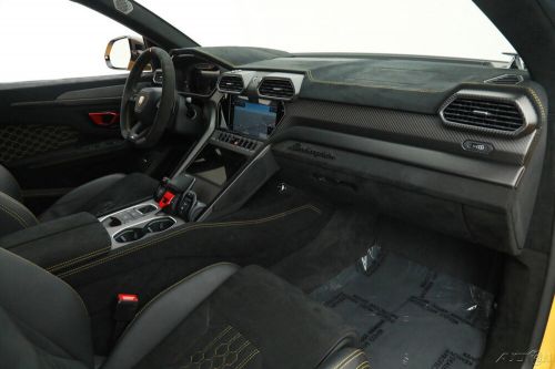2023 Lamborghini Urus Performante, US $319,900.00, image 12