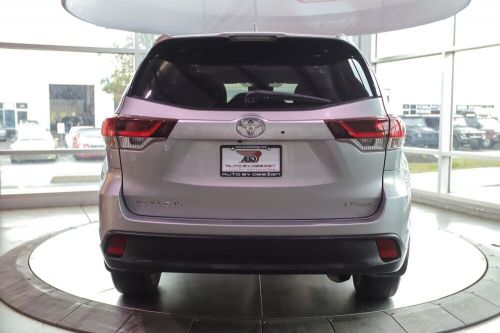 2019 toyota highlander se awd v6