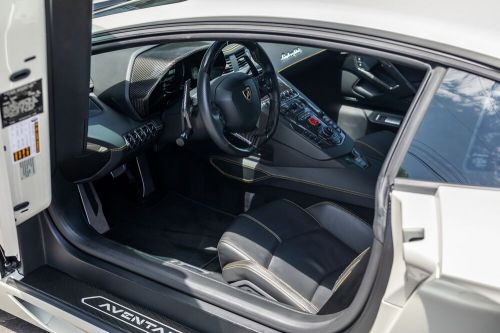 2013 lamborghini aventador lp 700-4