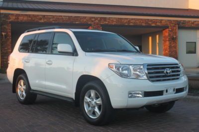 2011 toyota land cruiser base sport utility 4-door 5.7l