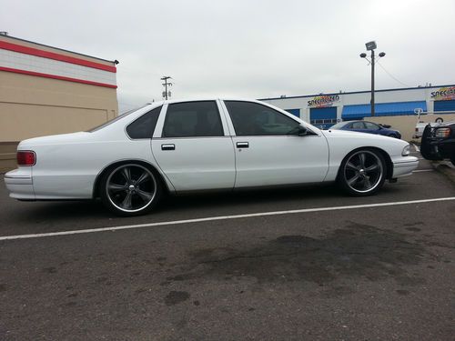 96 95 94 93 92 91 caprice classic impala ss clone muscle car 350 lt1 lowered