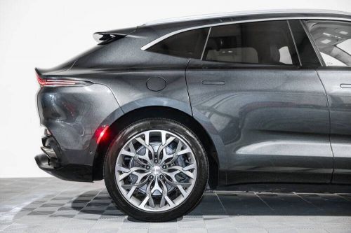 2021 Aston Martin DBX Base AWD 4dr SUV, US $92,900.00, image 7