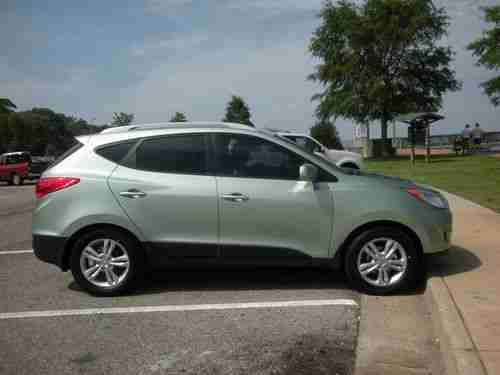 2011 Hyundai Tucson GLS Sport Utility 4-Door, US $18,500.00, image 2