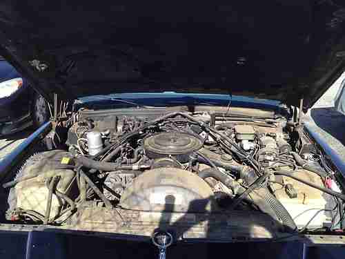 1983 Hess & Eisenhardt Cadillac Limousine, image 12