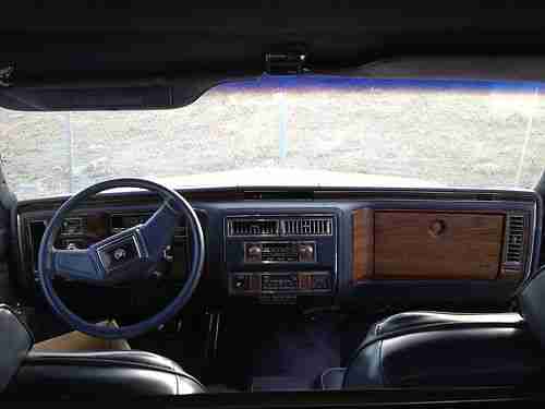 1983 Hess & Eisenhardt Cadillac Limousine, image 15