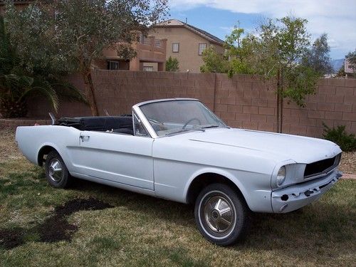 1965 ford mustang converttible " k " code, very rare, project car, great deal!!