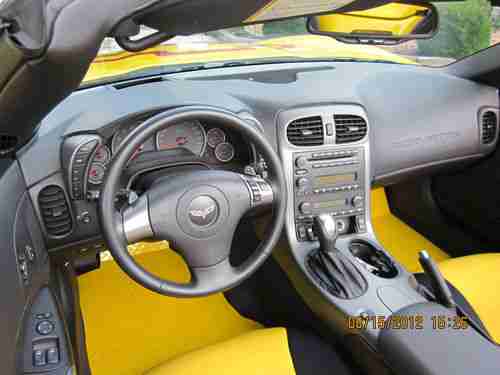 2007 Brickyard Corvette convertible Festival car LOW MILES velocity yellow, image 4