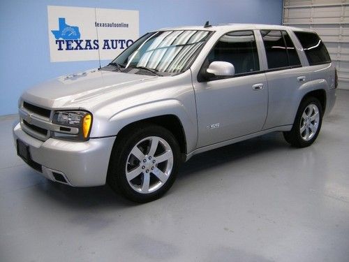 We finance!!!  2007 chevrolet trailblazer ss auto roof nav air sus bose 20 rims!