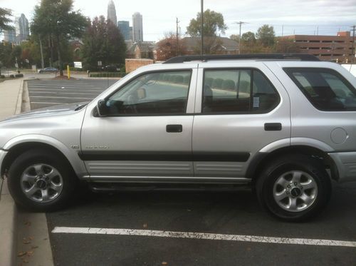 1998 isuzu rodeo, 4wd, 4-door, everything works, great all-around vehicle!!!