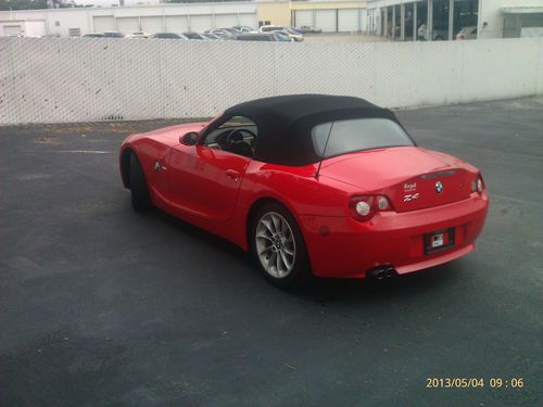 2005 bmw z4 2.5i convertible 2-door 2.5l