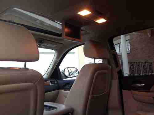 2007 Chevrolet Suburban 1500 LTZ Sport Utility 4-Door 5.3L, US $15,500.00, image 4