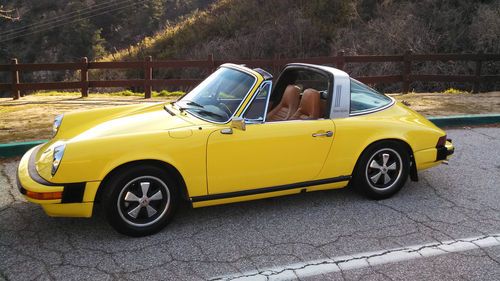 Light Yellow Porsche 911 Targa!! Original paint Dry AZ with 3Lengine Beautiful!!, image 2