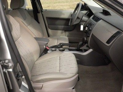 2008 Ford Focus SE Sedan 2.0L Super Clean!!, image 6