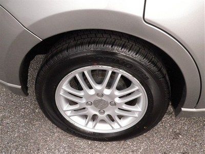 2008 Ford Focus SE Sedan 2.0L Super Clean!!, image 11