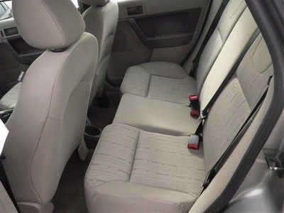 2008 Ford Focus SE Sedan 2.0L Super Clean!!, image 16