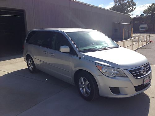 2009 volkswagen routan se mini passenger van 4-door 3.8l