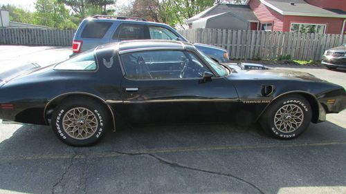 1979 pontiac trans am 6.6l t-tops, black exterior, black interior