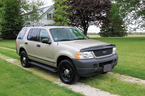 2004 ford explorer xls sport utility 4-door 4.0l