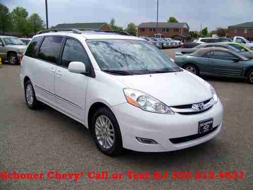 2007 Toyota Sienna XLE 3.5L FWD Artic Frost Pearl Low Miles Clean CarFax NICE !!, image 3