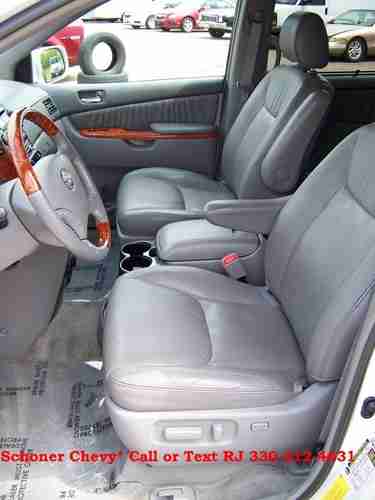 2007 Toyota Sienna XLE 3.5L FWD Artic Frost Pearl Low Miles Clean CarFax NICE !!, image 19