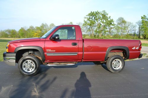 2004 chevrolet silverado 2500 hd ls standard cab pickup 2-door 6.6l