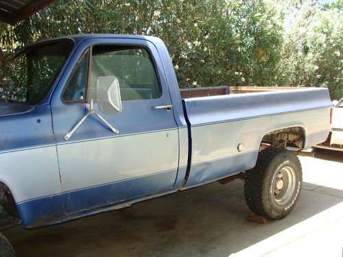 1978 Chevy 1 ton, 4 x 4 with new 350 engine and AC., US $4,000.00, image 2