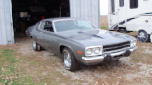 1974 plymouth roadrunner base coupe 2-door 5.2l