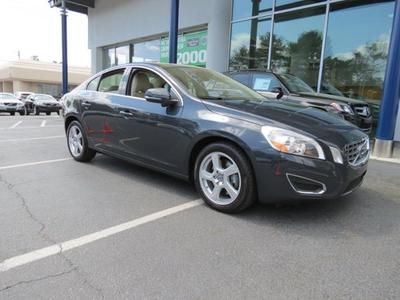 2012 volvo s60 premium package/leatherseats/powerglassmoonroof/climate package