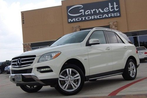 2012 mercedes ml350*like new condition*rare tv/dvd package*tow pkg*we finance!