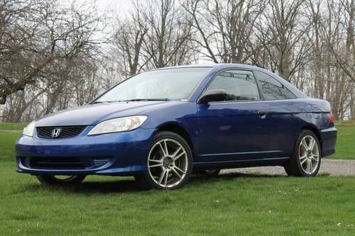 2004 honda civic value package coupe 2-door 1.7l *32 mpg*