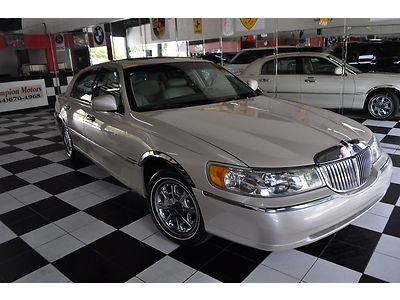 2001 Lincoln Towncar Signature Limited Edition*41k*FL Car*1Owner*Waranty*Sunroof, US $9,995.00, image 6