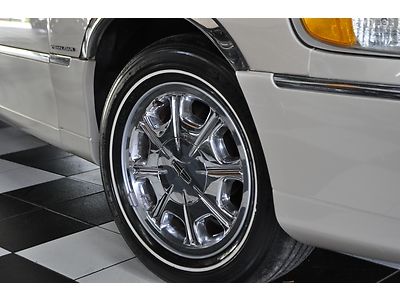 2001 Lincoln Towncar Signature Limited Edition*41k*FL Car*1Owner*Waranty*Sunroof, US $9,995.00, image 11