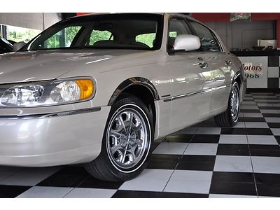 2001 Lincoln Towncar Signature Limited Edition*41k*FL Car*1Owner*Waranty*Sunroof, US $9,995.00, image 17