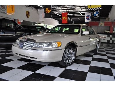 2001 Lincoln Towncar Signature Limited Edition*41k*FL Car*1Owner*Waranty*Sunroof, US $9,995.00, image 18