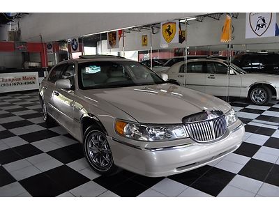 2001 Lincoln Towncar Signature Limited Edition*41k*FL Car*1Owner*Waranty*Sunroof, US $9,995.00, image 23