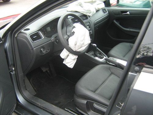 2011 VOLKSWAGEN JETTA 2.5 SE STOP BU Y& CHECK THIS ONE OUT!!!!, image 10