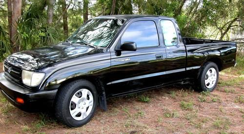 1998 toyota tacoma ext cab sr5 pick-up truck 4 cylinder 2.4l, cold a/c, auto