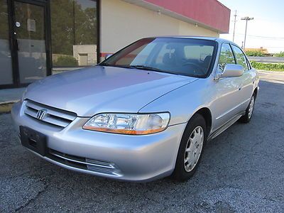 2002 honda accord lx, 2.3l automatic, 4door,looks and runs great !!!